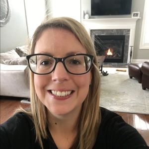 Meet your Posher, Erica